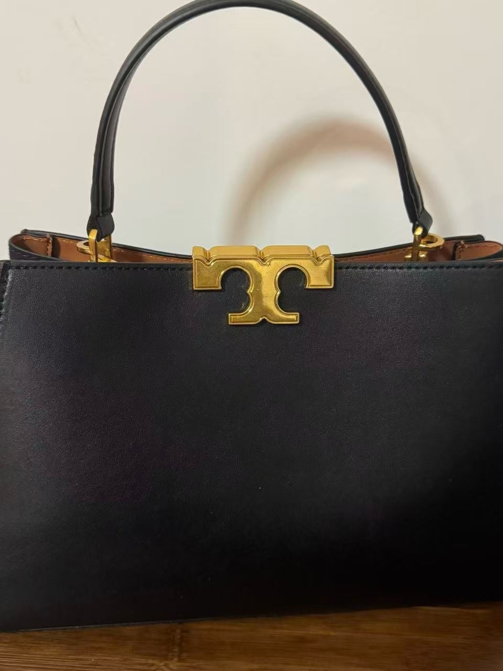 Tory Burch Black Leather Top Handle Satchel with Gold-Tone Logo - Picture 4 of 4